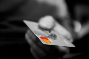 6 Tips for Being a Responsible Credit Card Holder