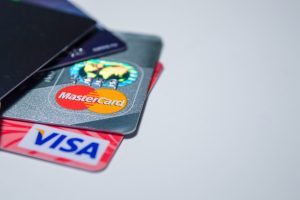 Best Credit Cards in the US for 18 Year Olds in 2020