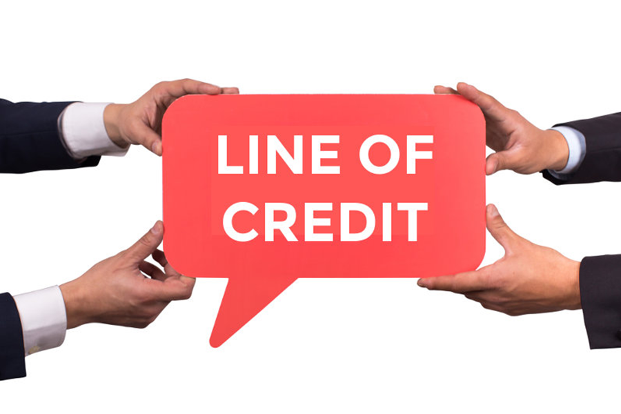 Learn How to Manage Multiple Lines of Credit at Once